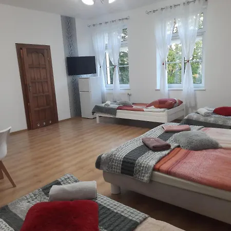 Hotel W Palacu Pod Czerwonym Bukiem U Stanickich Choczewo