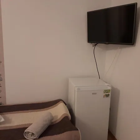 Hotel W Palacu Pod Czerwonym Bukiem U Stanickich *